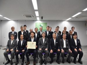 \\asama3\共通\94旧NAS\01総務企画\02 社内行事(写真)\20160530 小田栄駅感謝状授与\DSC_0115.JPG