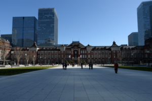 東京駅丸の内駅前広場